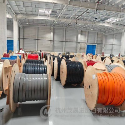 Multi-Brand Escalator Handrail – OEM & Replacement Rubber Handrail Belts